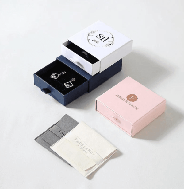 Custom Packaging for Earrings - Image 7